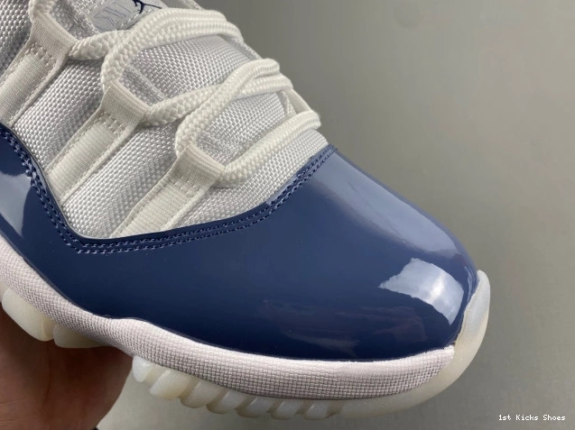 1st Kicks (2024) Jordan Low Retro FV5104-104 Navy 11 Midnight 0806